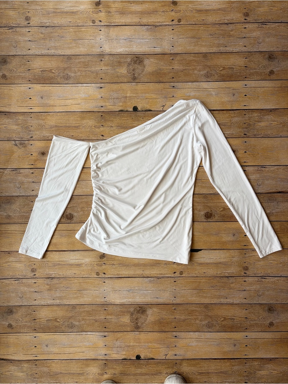 L'AGENCE NWOT Hattie Top in White-size Large - Picture 2 of 7